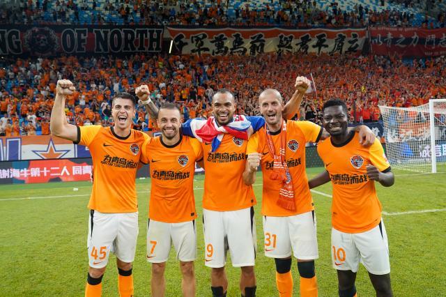 Kaiyun 平台-两记世界波擒下成都蓉城 青岛5轮抢9分脱离降级区