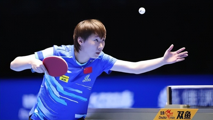 开云在线开户平台-《全民学乒乓发球篇》第40集：正手半高抛短球与急长发球|击球|击球点|手腕|摩擦|力量_新浪体育_新浪新闻